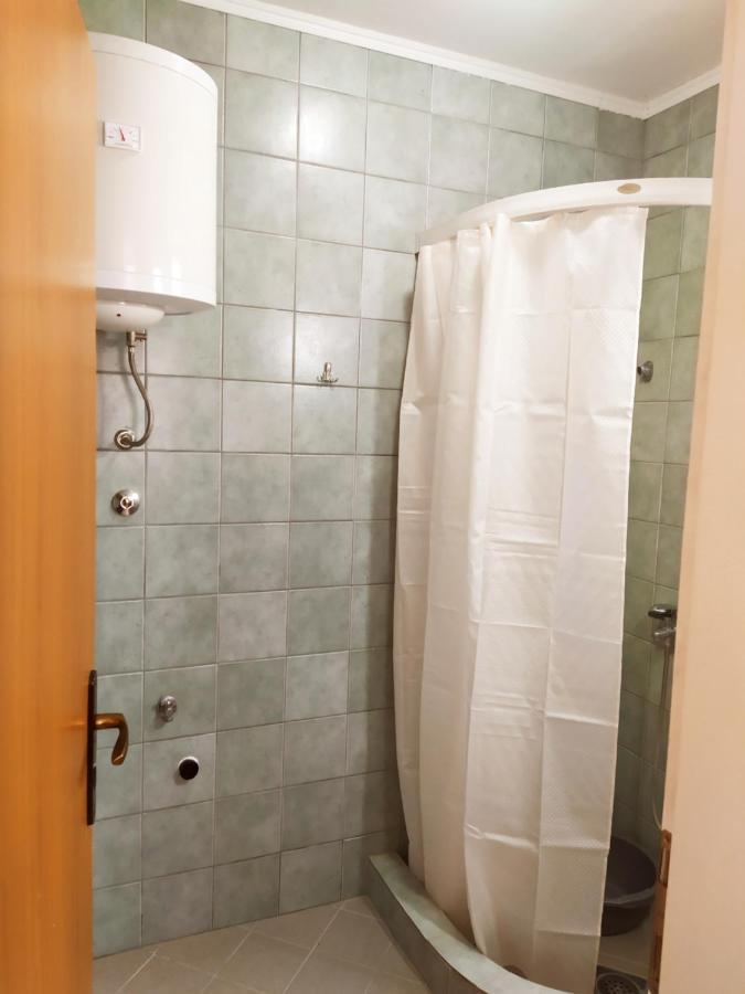 Djonovic Apartments بار المظهر الخارجي الصورة