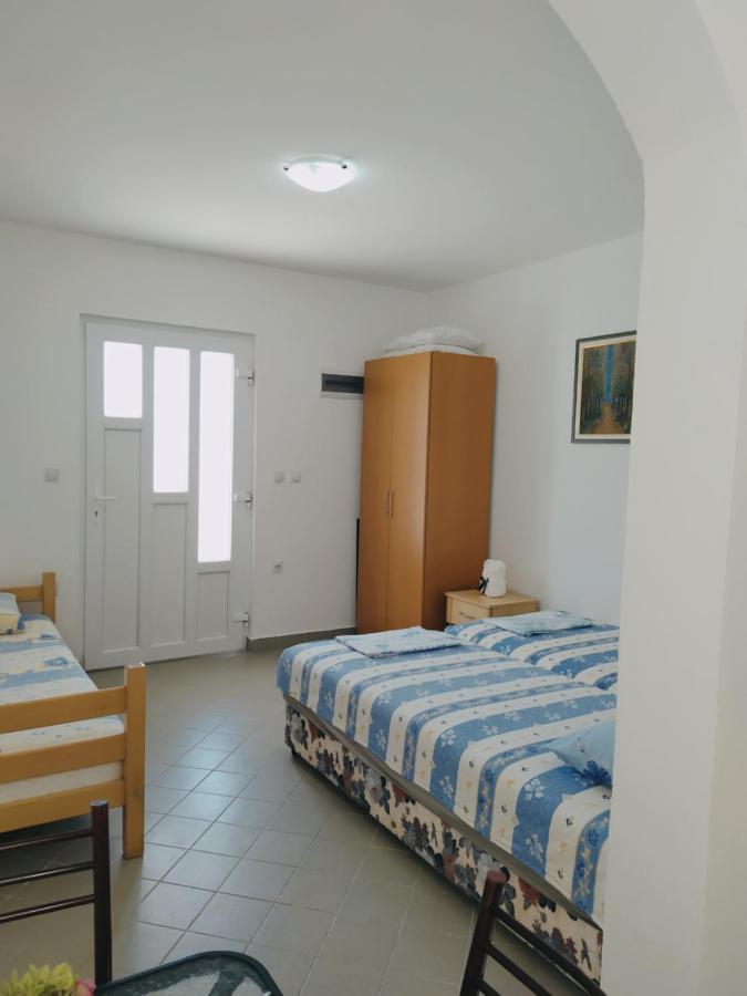 Djonovic Apartments بار المظهر الخارجي الصورة