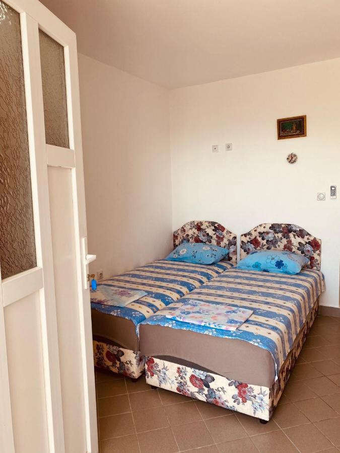Djonovic Apartments بار المظهر الخارجي الصورة